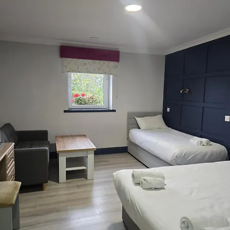 Отель N20 Мэллов